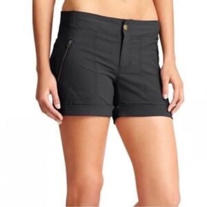 ATHLETA TREKKIE SHORTS SIZE 4